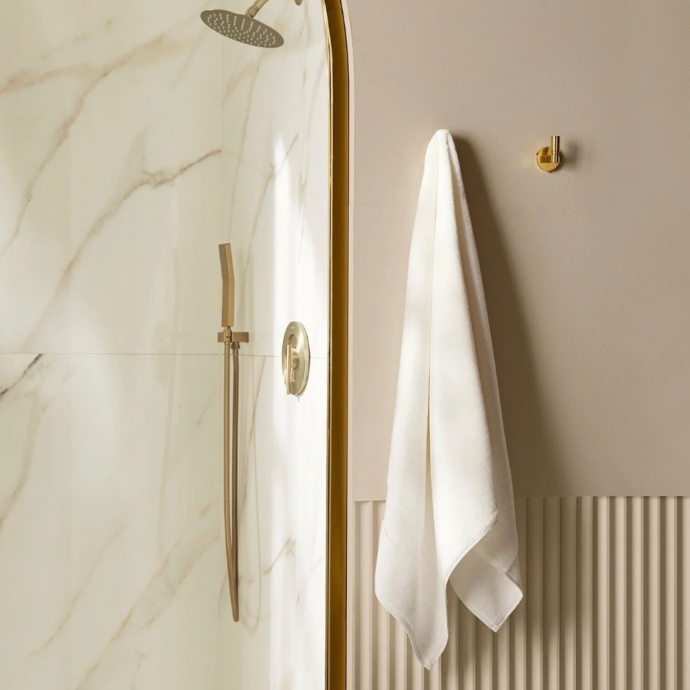 Boll & Branch Classic White Bath Towels Set of 2 - Picture 4 of 6